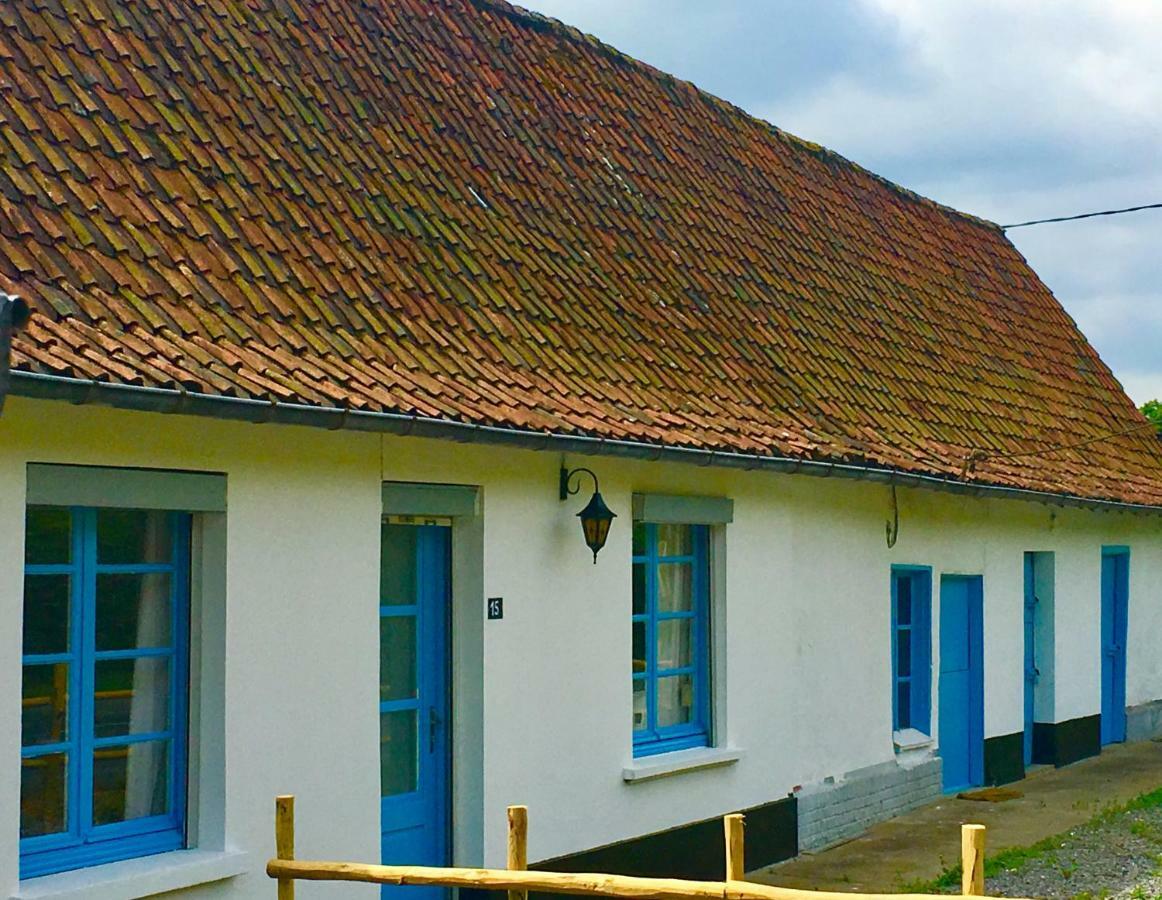 Gasthaus La Fermette De Jules Fressin Exterior foto